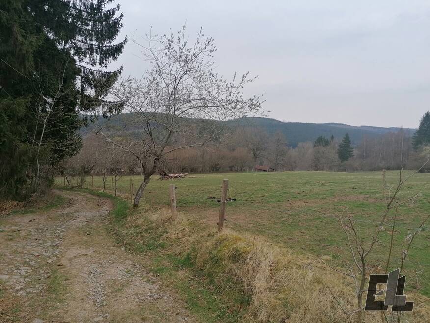 Terrain à bâtir à à Bra 4990 301000.00€ chambres m² - annonce 4126