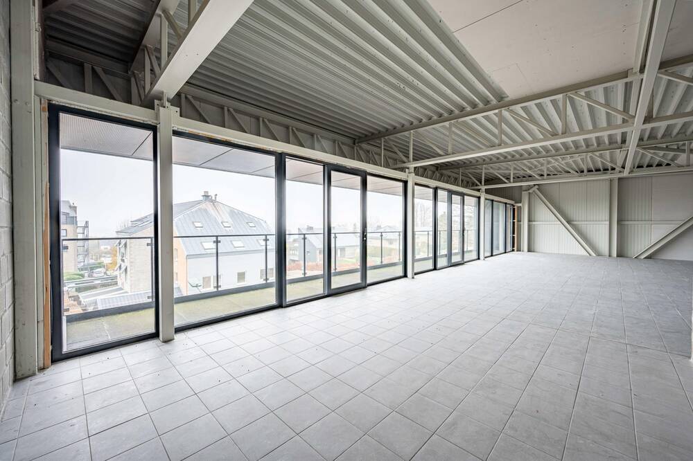 Commerce à louer à Libramont-Chevigny 6800 725.00€ chambres 145.00m² - annonce 10642