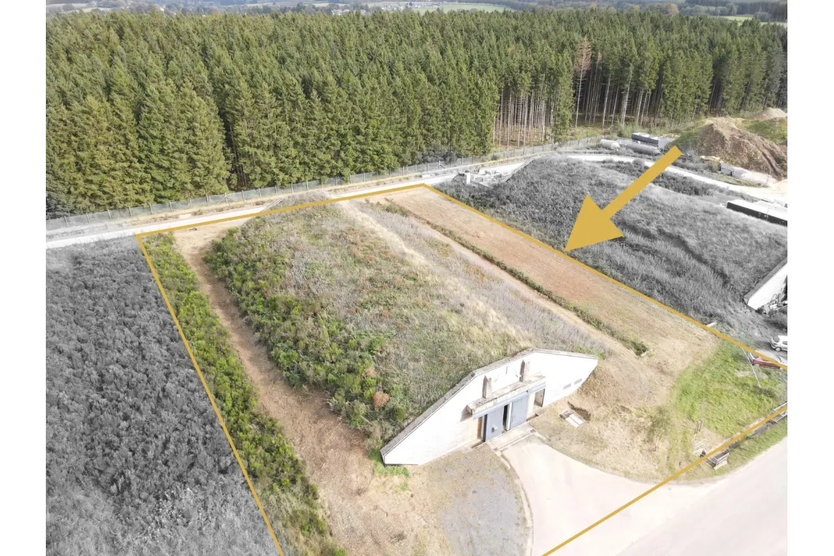 Commerce à louer à Bovigny 6671 3600.00€  chambres 1250.00m² - annonce 59410