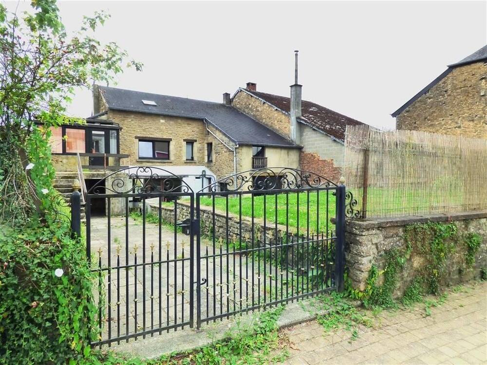 Maison à vendre à Muno 6820 150000.00€ 4 chambres 175.00m² - annonce 476285