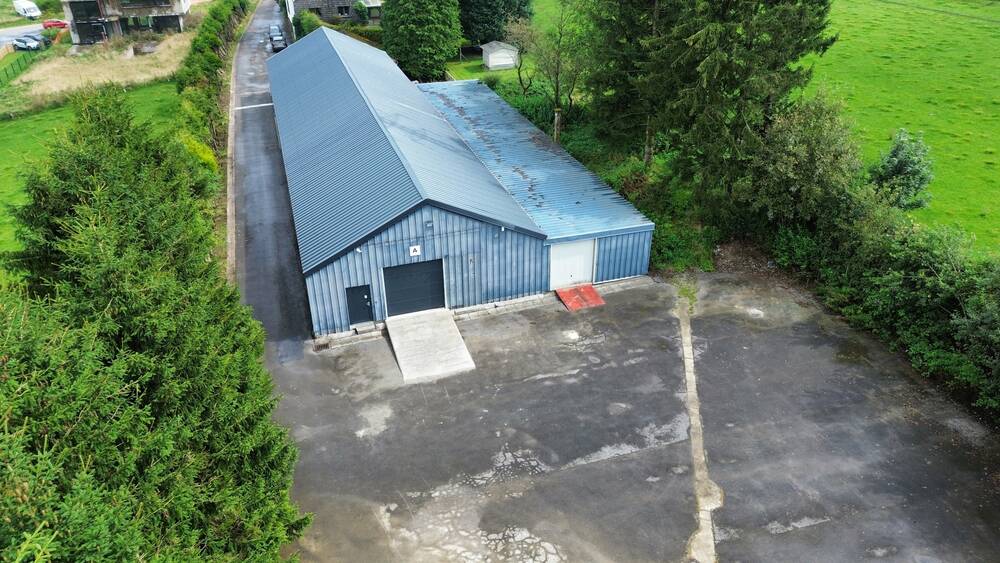 Commerce à louer à Libramont-Chevigny 6800 99.00€ chambres 7.00m² - annonce 296846