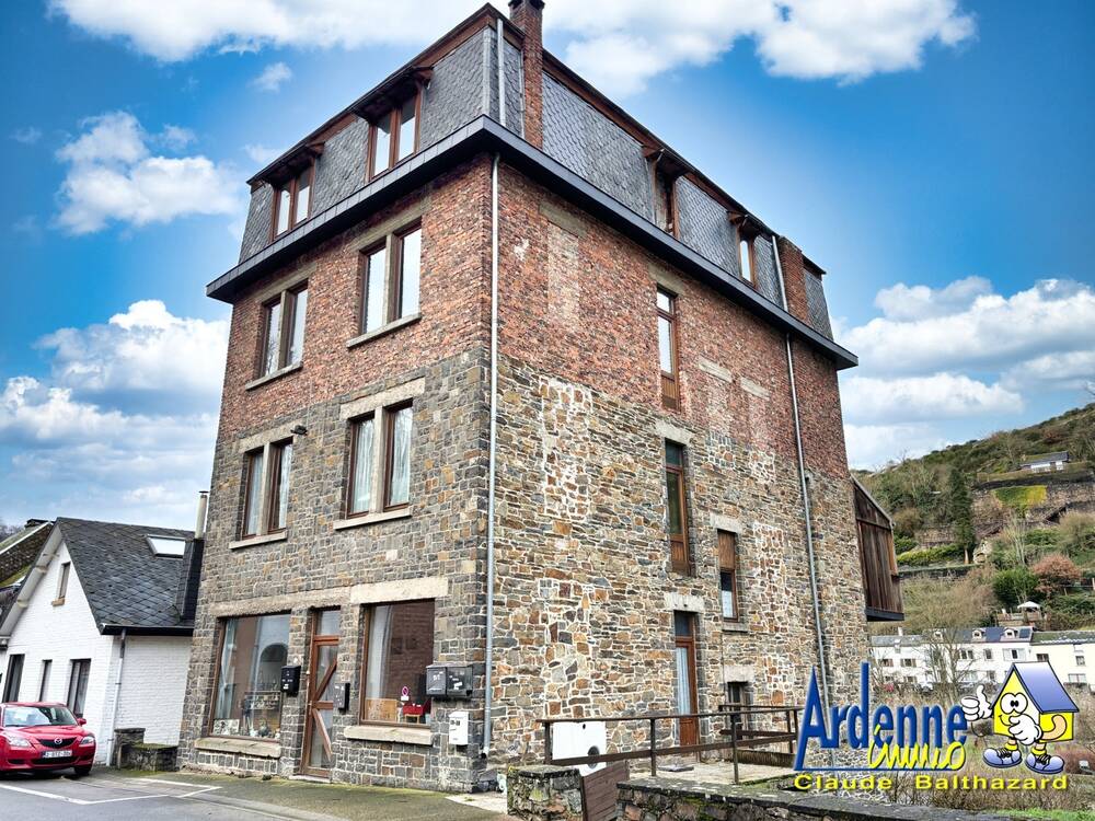 Immeuble mixte à vendre à La Roche-en-Ardenne 6980 385000.00€ 8 chambres 458.00m² - annonce 370215