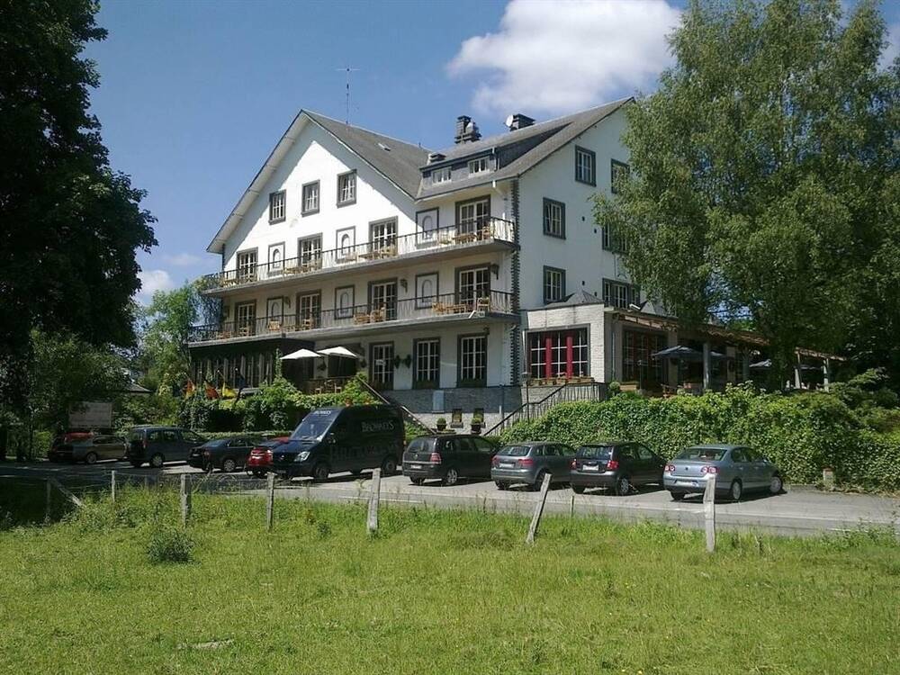 Maison à vendre à Maissin 6852 940000.00€ 27 chambres 1178.00m² - annonce 379879