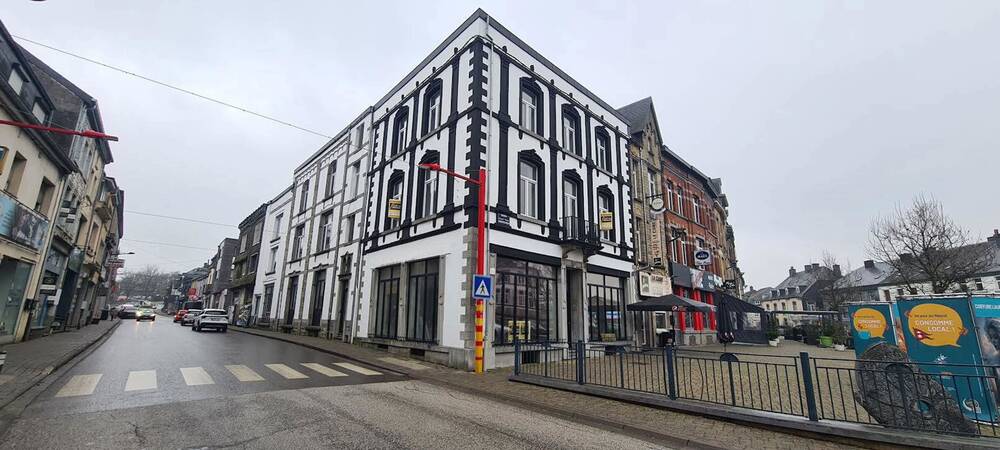 Commerce à vendre à Neufchâteau 6840 590000.00€ chambres 839.00m² - annonce 390309