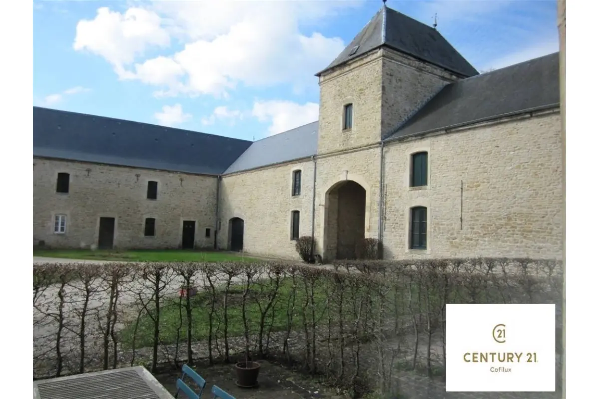 Maison à louer à Etalle 6740 900.00€ 3 chambres 130.00m² - annonce 583949