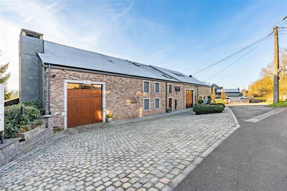 Maison à vendre à Roy 6900 995000.00€ 17 chambres 700.00m² - annonce 402717
