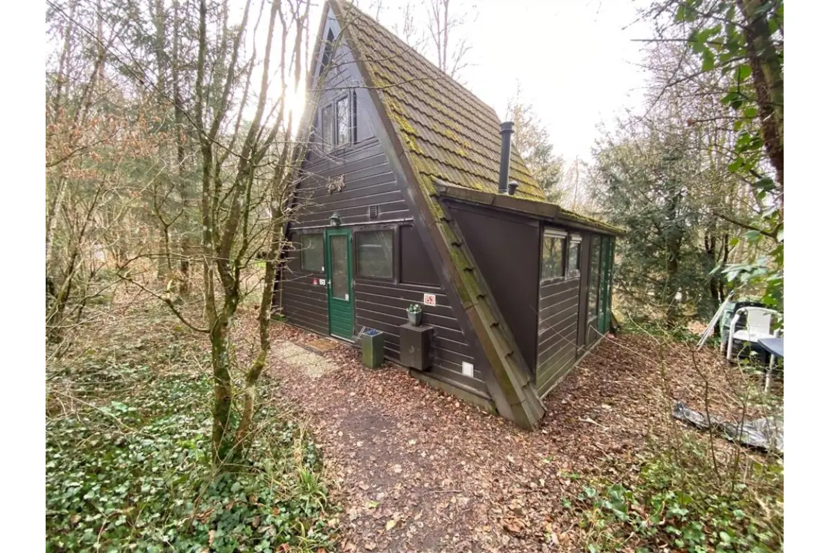Bungalow à vendre à Durbuy 6940 50000.00€ 2 chambres 54.00m² - annonce 413758