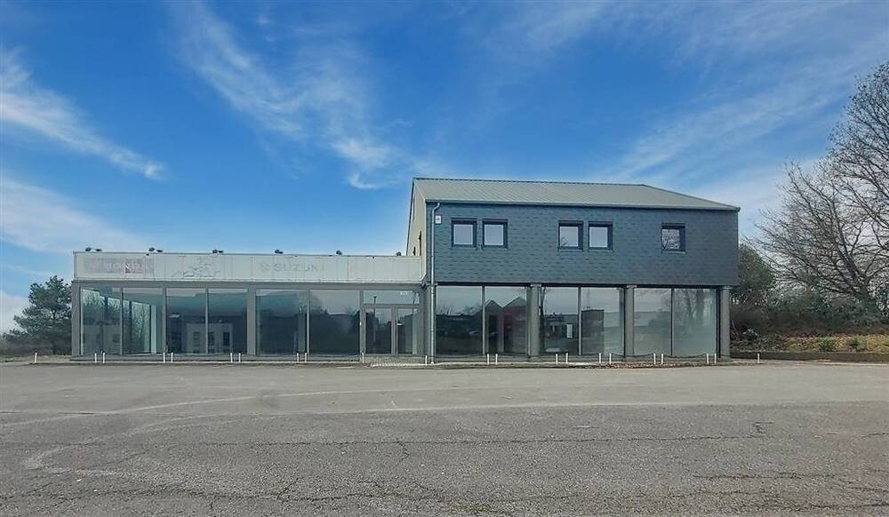 Commerce à louer à Arlon 6700 7100.00€ chambres 770.00m² - annonce 420750