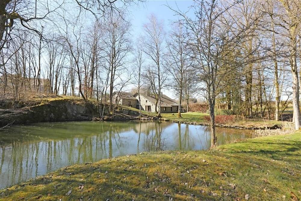 Maison à à Jehonville 6880 550000.00€ 5 chambres 286.00m² - annonce 476313