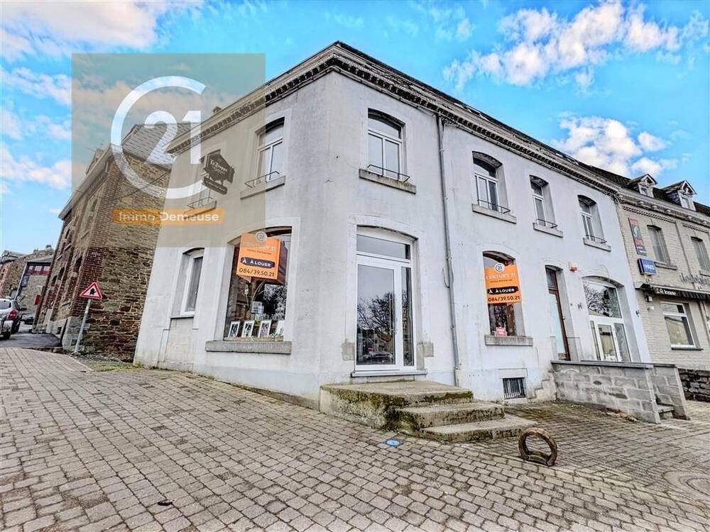 Commerce à louer à Nassogne 6950 700.00€ chambres m² - annonce 436015