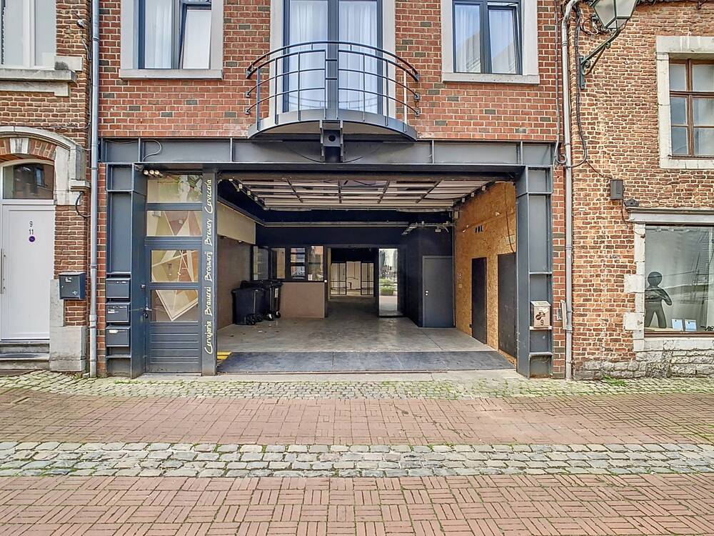 Commerce à louer à Marche-en-Famenne 6900 2500.00€ chambres 361.00m² - annonce 437583