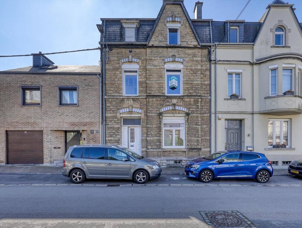 Immeuble de rapport - Immeuble à appartement à vendre à Arlon 6700 290000.00€ 4 chambres 189.00m² - annonce 438640