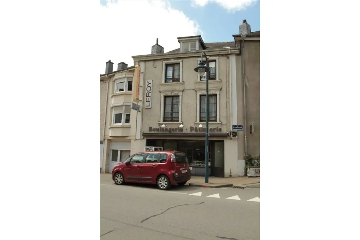 Immeuble mixte à vendre à Bouillon 6830 160000.00€ 4 chambres 125.00m² - annonce 444625