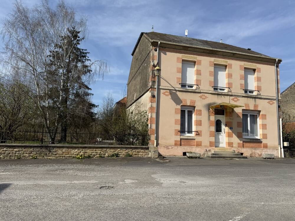 Maison à vendre à Florenville 6820 205000.00€ 4 chambres 200.00m² - annonce 446543