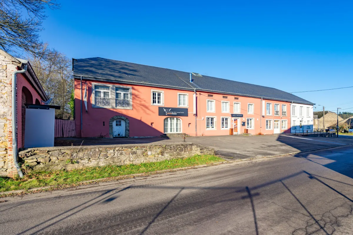 Commerce à vendre à Amberloup 6680 400000.00€ 14 chambres 716.62m² - annonce 449598