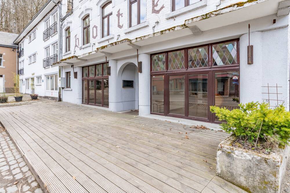 Immeuble de rapport - Immeuble à appartement à vendre à Libramont-Chevigny 6800 700000.00€ chambres 623.00m² - annonce 534617
