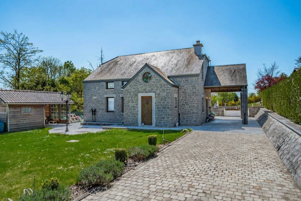 Maison à vendre à Durbuy 6940 695000.00€ 4 chambres 240.00m² - annonce 475307