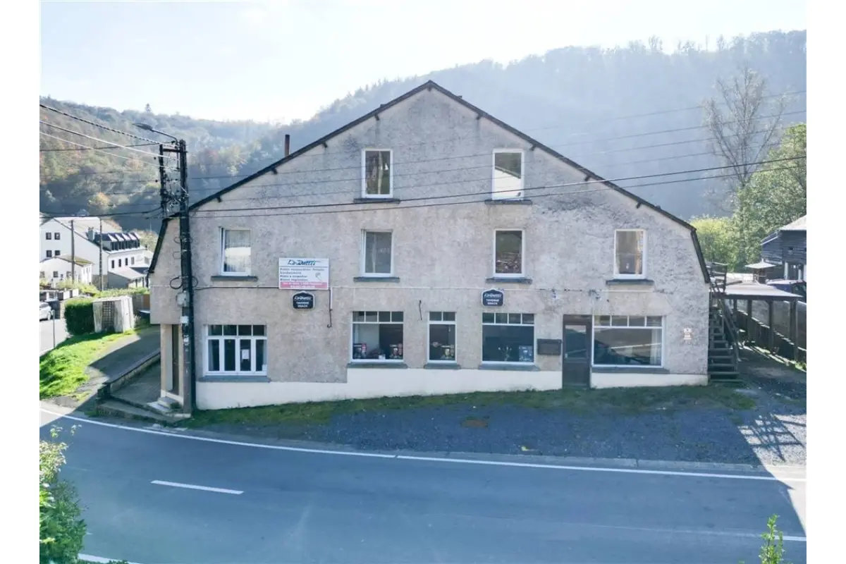 Maison à vendre à Poupehan 6830 149000.00€ 7 chambres 400.00m² - annonce 479146