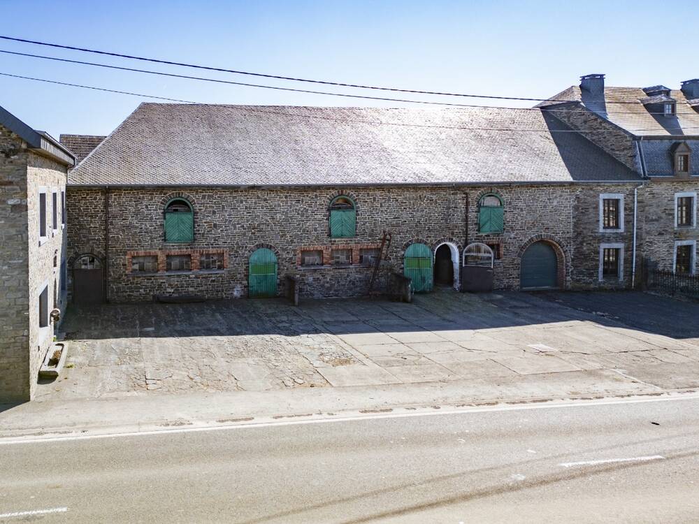 Commerce à vendre à Houffalize 6660 320000.00€ 0 chambres 401.57m² - annonce 485992