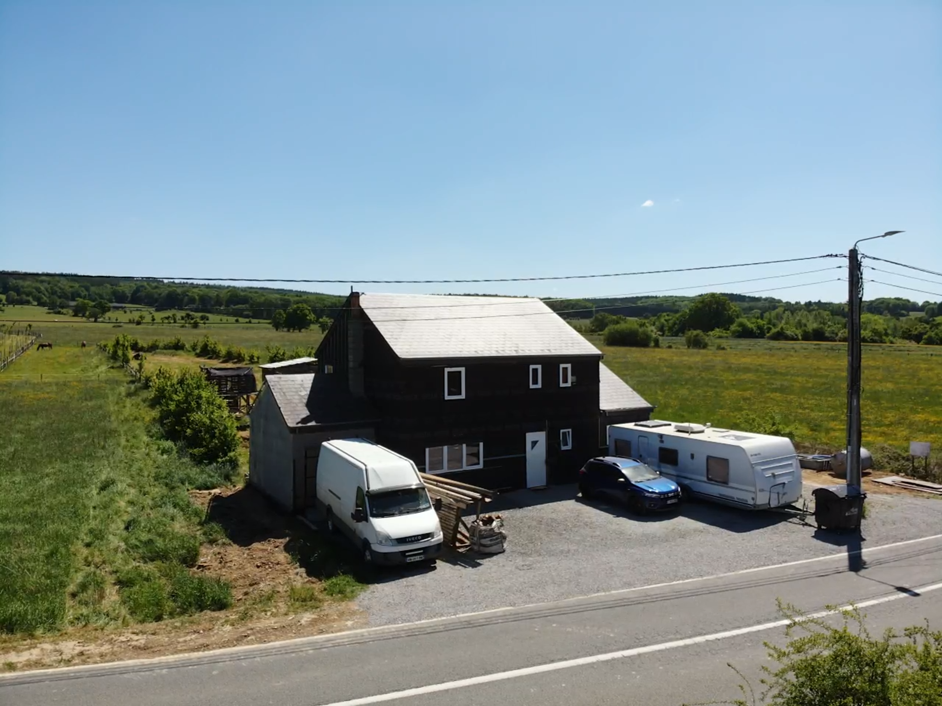 Maison à vendre à Erezée 6997 249000.00€ 4 chambres 146.00m² - annonce 492242