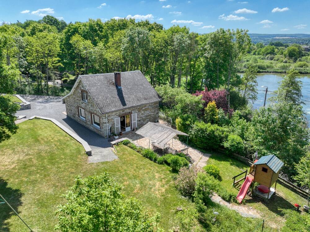Maison à vendre à Fronville 6990 325000.00€ 3 chambres 143.00m² - annonce 493460