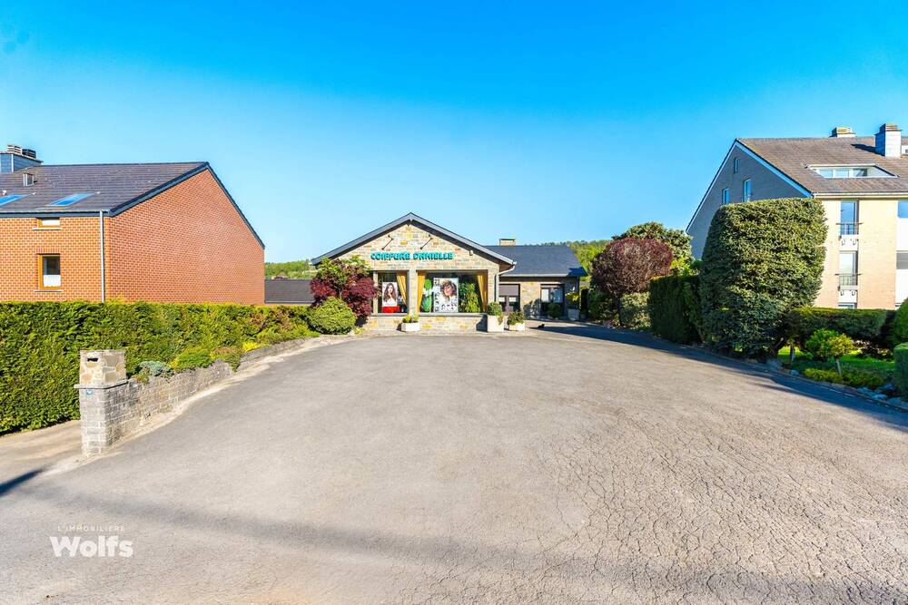 Commerce à vendre à Barvaux-sur-Ourthe 6940 695000.00€ chambres 200.00m² - annonce 504550