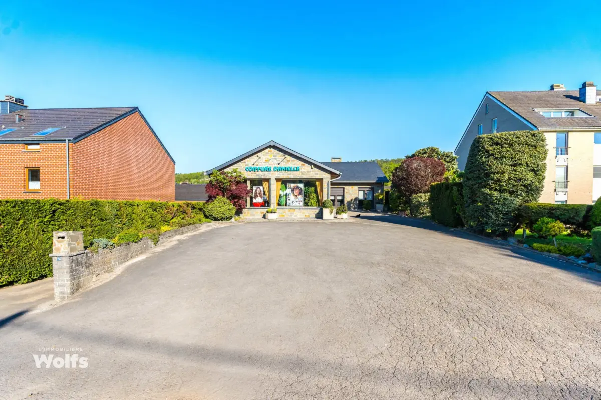 Commerce à vendre à Barvaux-sur-Ourthe 6940 695000.00€  chambres 200.00m² - annonce 504550