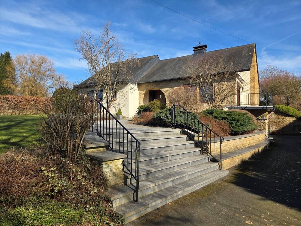 Maison à vendre à Chiny 6810 550000.00€ 5 chambres 2496.00m² - annonce 503796