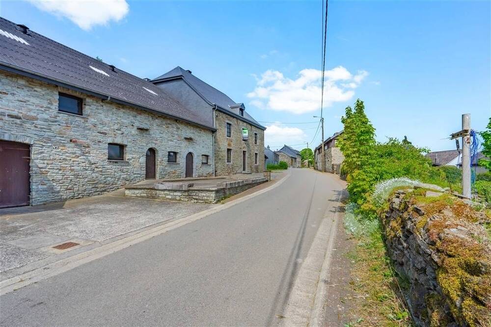 Commerce à vendre à Libramont-Chevigny 6800 330000.00€ 4 chambres 281.00m² - annonce 499643