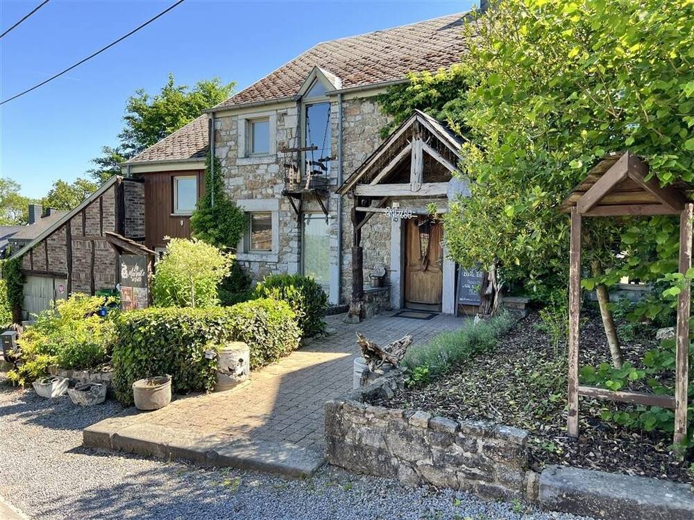 Commerce à vendre à Durbuy 6940 1800000.00€ 11 chambres m² - annonce 500322