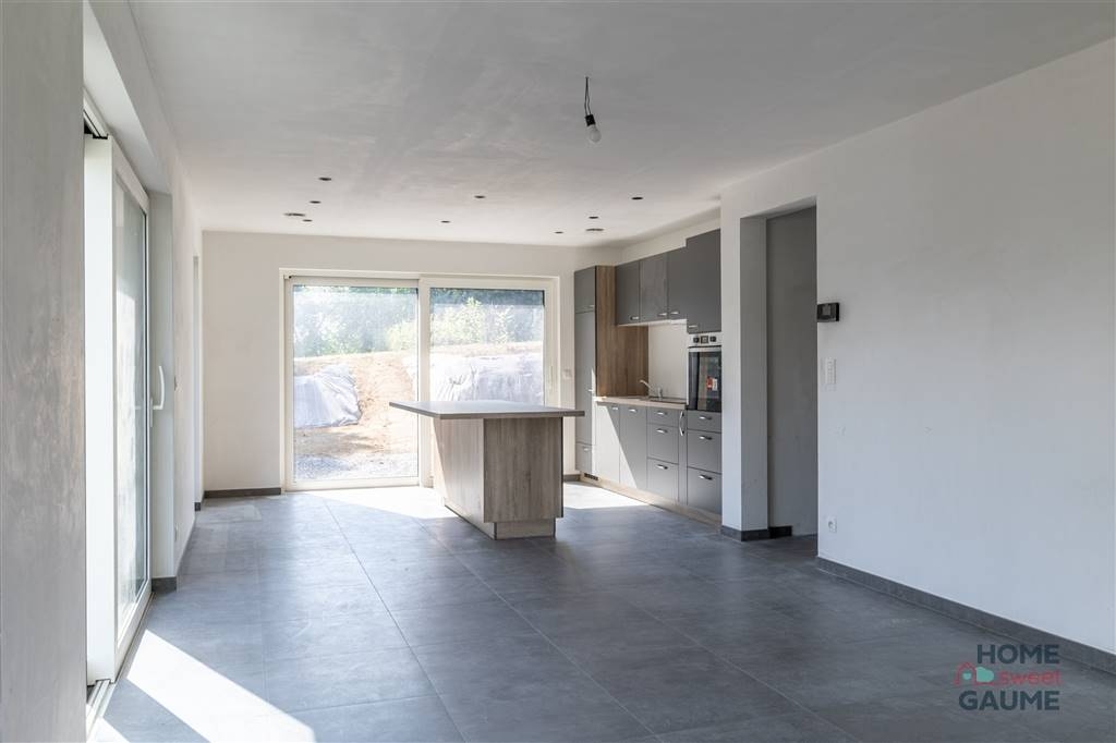 Maison à vendre à Izel 6810 330000.00€ 3 chambres 130.00m² - annonce 496460