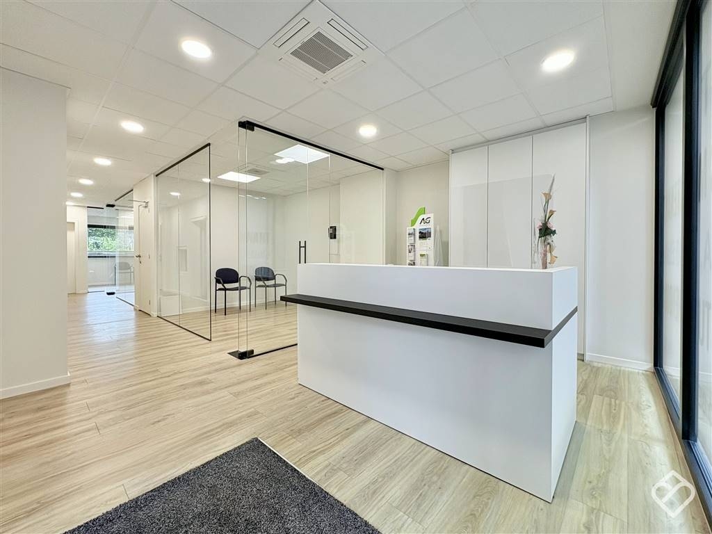Immeuble de rapport - Immeuble à appartement à vendre à Florenville 6820 255000.00€ 3 chambres 127.00m² - annonce 496915