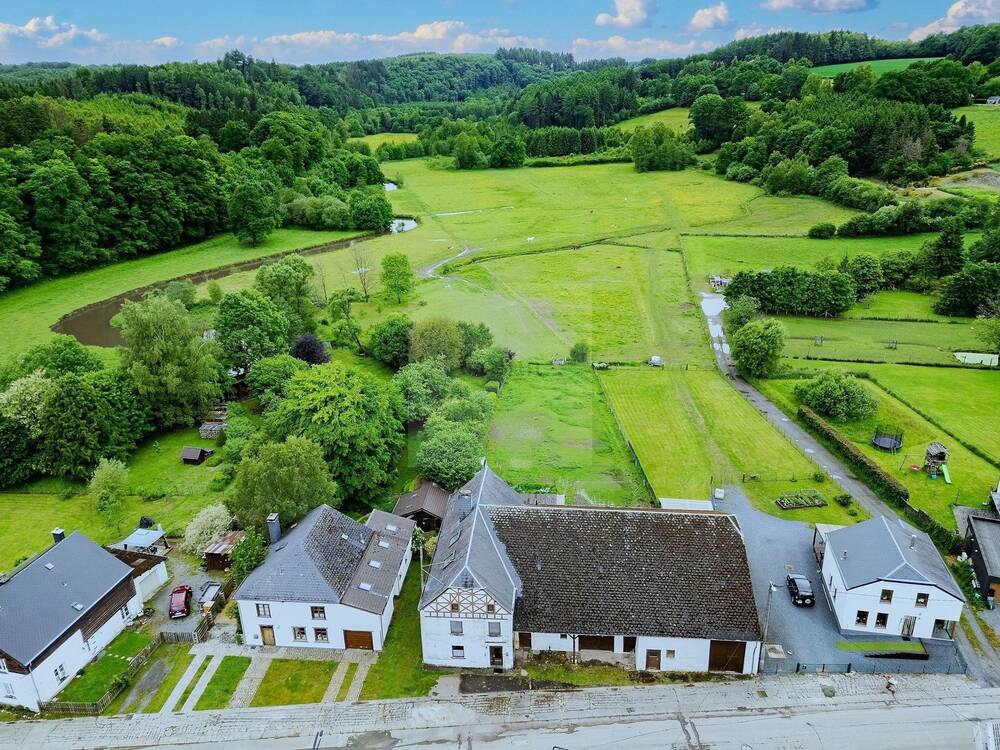 Maison à vendre à Straimont 6887 595000.00€ 6 chambres 368.00m² - annonce 508389