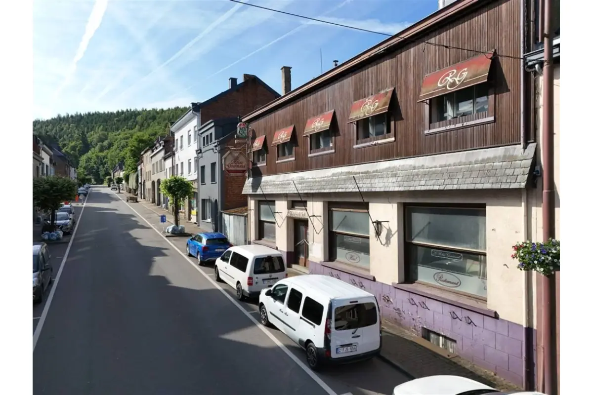 Maison à vendre à Houffalize 6660 0.00€ 14 chambres 517.00m² - annonce 509583