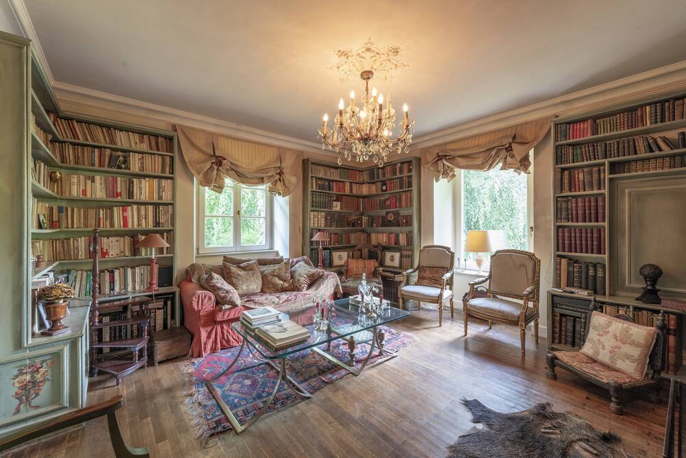 Maison à louer à Attert 6717 2700.00€ 5 chambres 701.00m² - annonce 515047