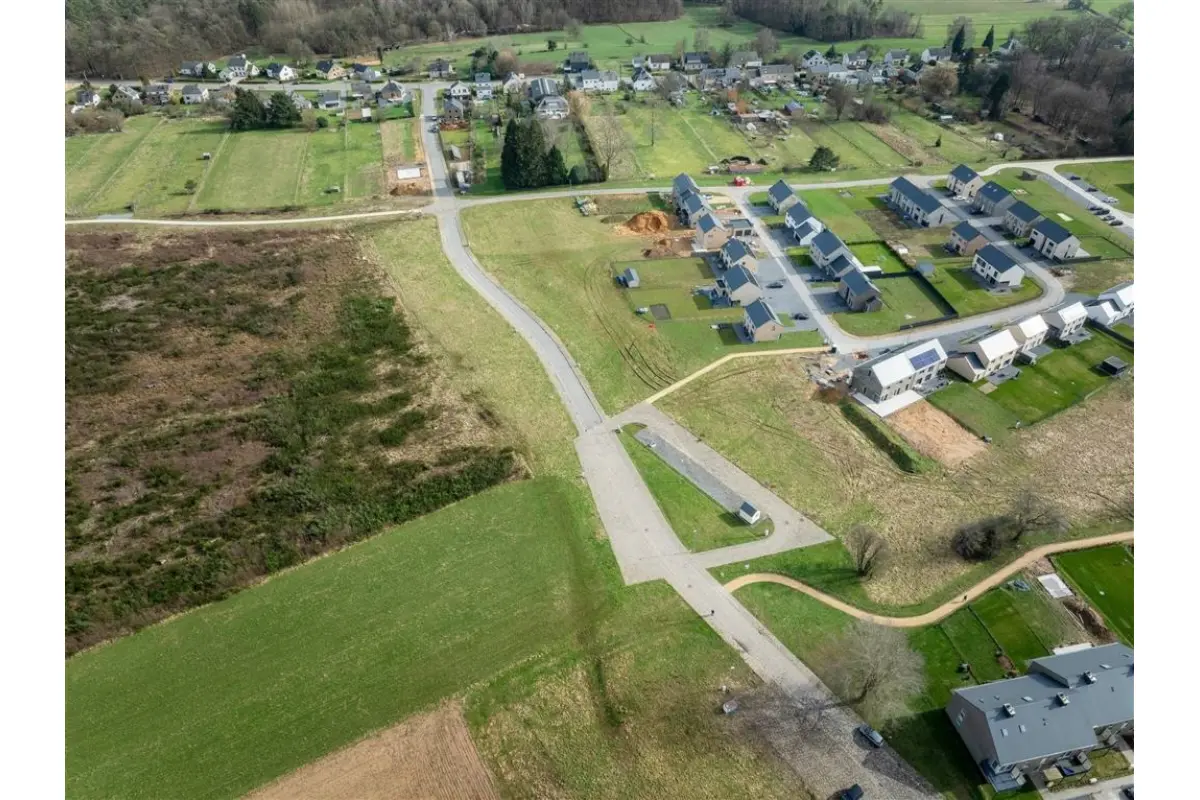 Terrain à vendre à Bellefontaine 6730 85000.00€  chambres m² - annonce 527504