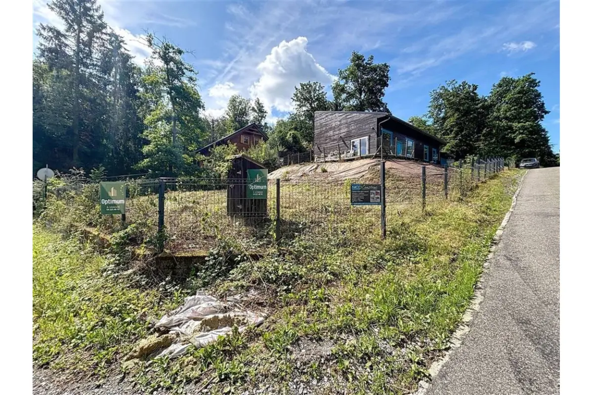 Bungalow à vendre à Durbuy 6940 299000.00€ 6 chambres 230.00m² - annonce 529862