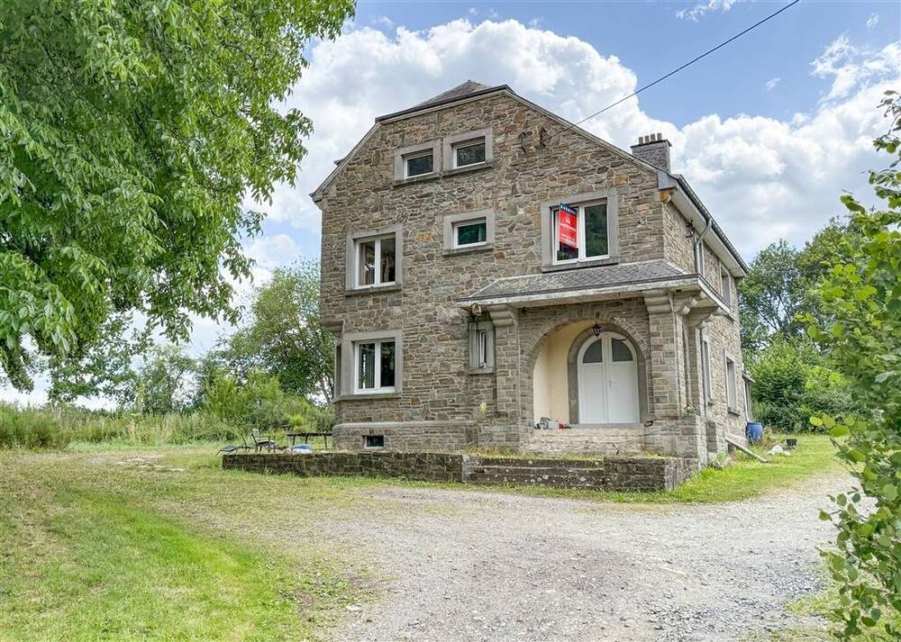Maison à vendre à Houffalize 6660 285000.00€ 8 chambres 220.00m² - annonce 535328
