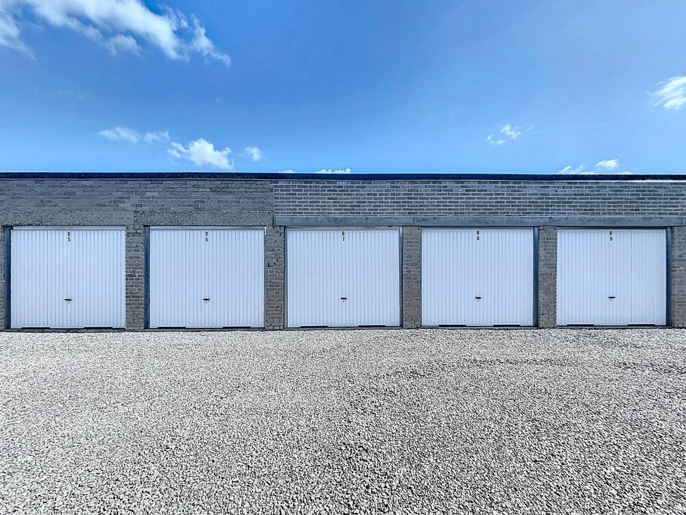 Immeuble de rapport - Immeuble à appartement à  à Liège 4000 38000.00€  chambres 17.00m² - annonce 536600