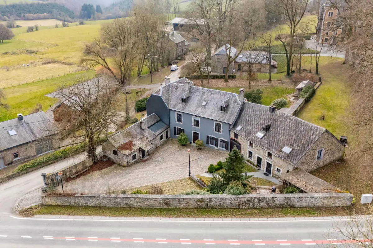 Maison à vendre à La Roche-en-Ardenne 6980 980000.00€ 11 chambres 651.00m² - annonce 538412