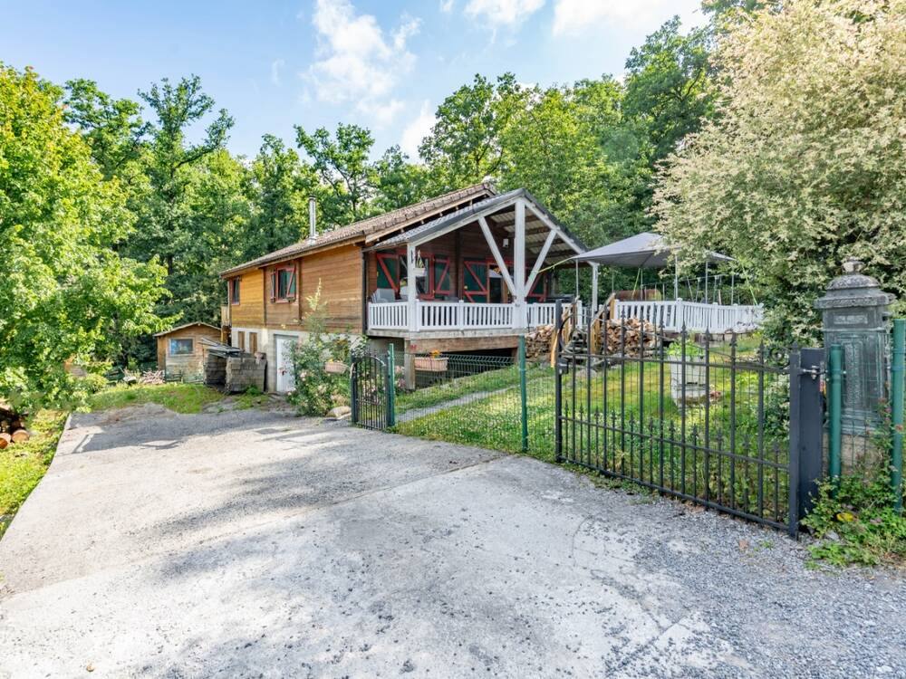 Bungalow à vendre à Amonines 6997 245000.00€ 2 chambres 118.43m² - annonce 539386
