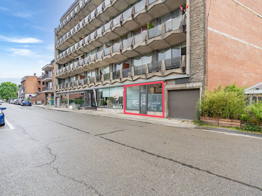 Commerce à vendre à Marche-en-Famenne 6900 135000.00€  chambres 94.00m² - annonce 539118