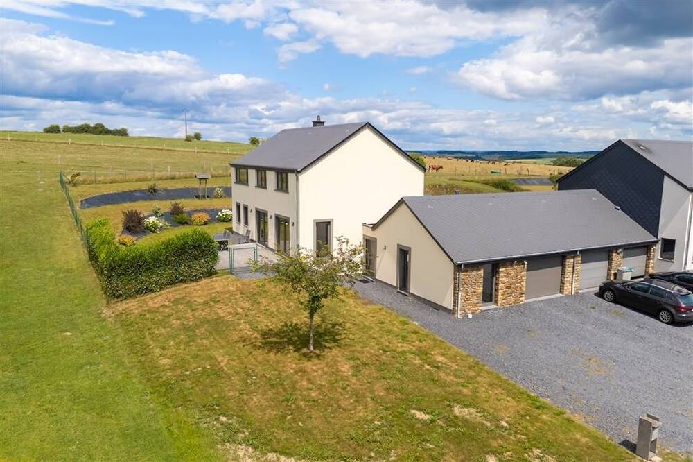 Maison à à Bertogne 6687 400000.00€ 4 chambres m² - annonce 542104