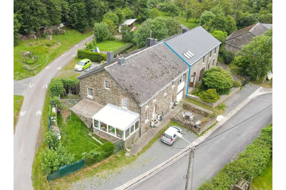 Bungalow à vendre à Rendeux 6987 400000.00€ 6 chambres 326.00m² - annonce 541260