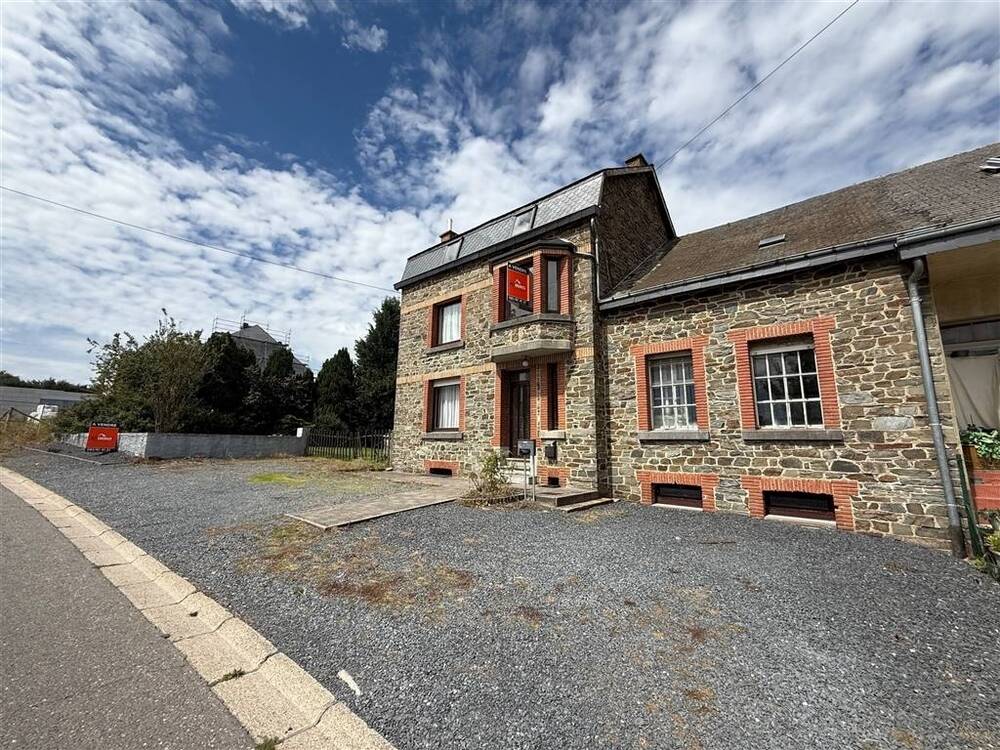 Maison à à Vaux-sur-Sûre 6640 200000.00€ 3 chambres m² - annonce 545416