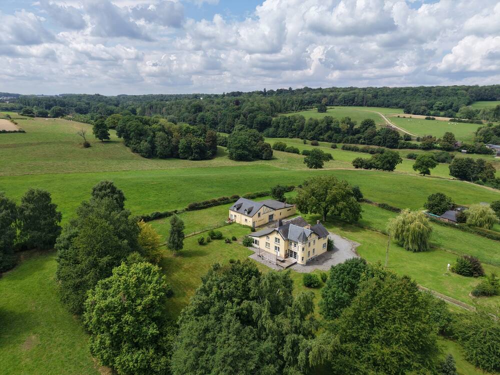 Immeuble de rapport - Immeuble à appartement à vendre à Durbuy 6940 585000.00€ 4 chambres 300.00m² - annonce 545733