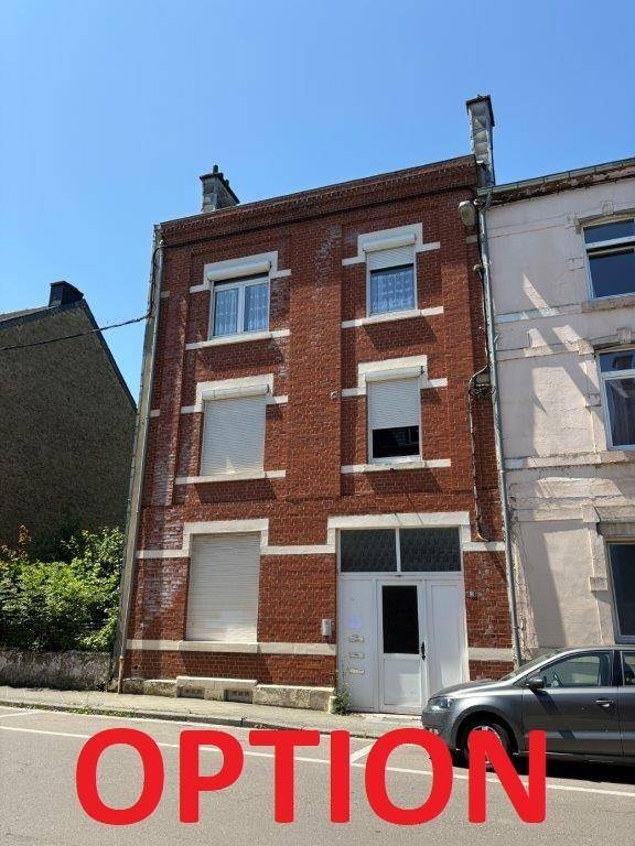 Immeuble de rapport - Immeuble à appartement à vendre à Arlon 6700 315000.00€ 3 chambres 167.00m² - annonce 547425
