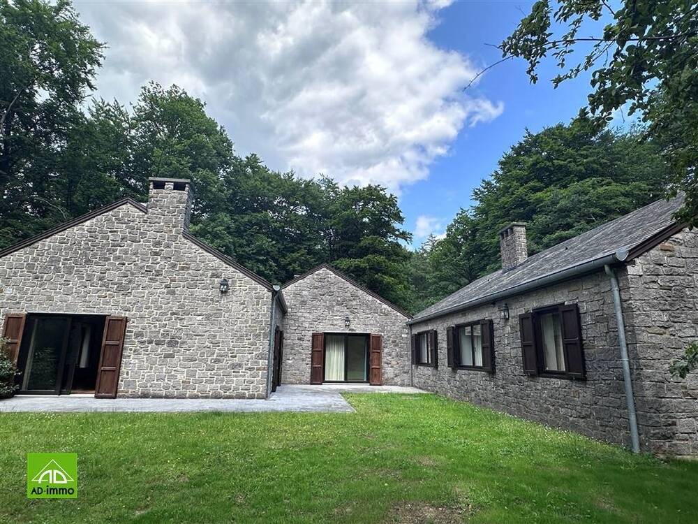 Maison à louer à Marche-en-Famenne 6900 1200.00€ 4 chambres 250.00m² - annonce 549533