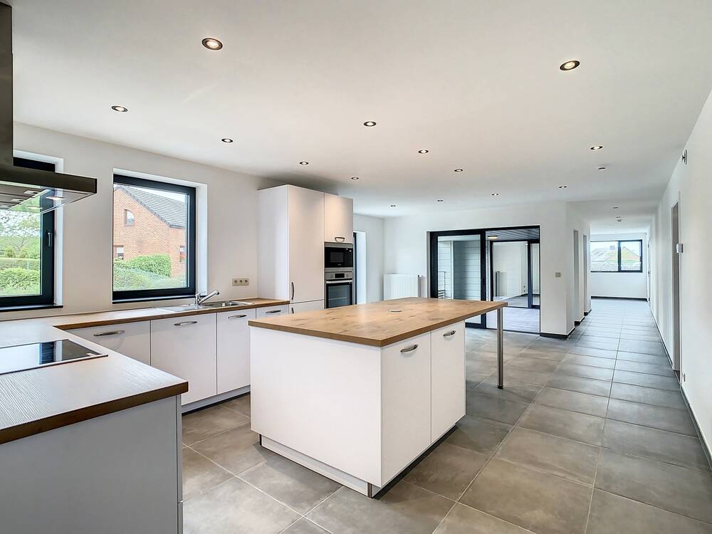 Appartement à louer à Marche-en-Famenne 6900 1500.00€ 4 chambres 150.00m² - annonce 553457