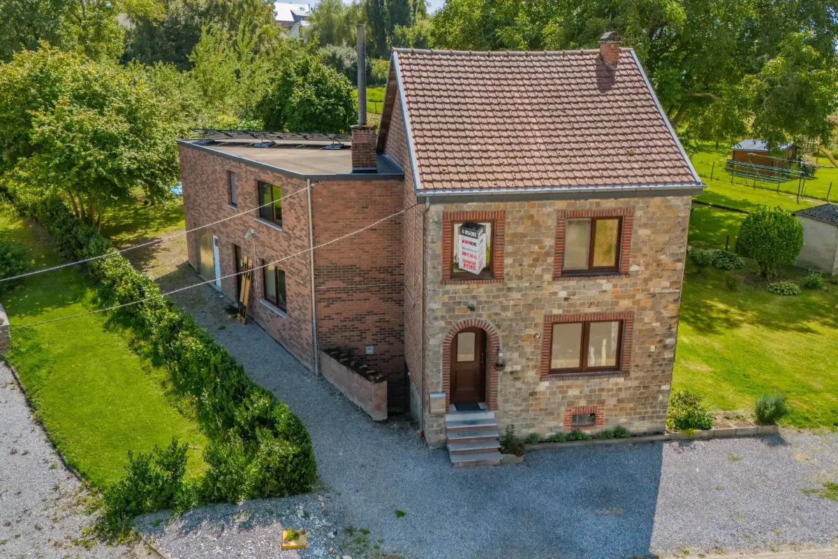 Maison à vendre à Waha 6900 269000.00€ 4 chambres 258.00m² - annonce 557383